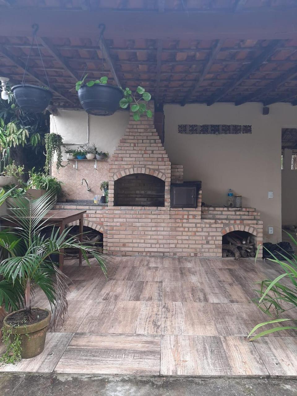 קמפוס Casa Completa E Ampla Com Wi-Fi E Garagem Para Dois Veiculos מראה חיצוני תמונה